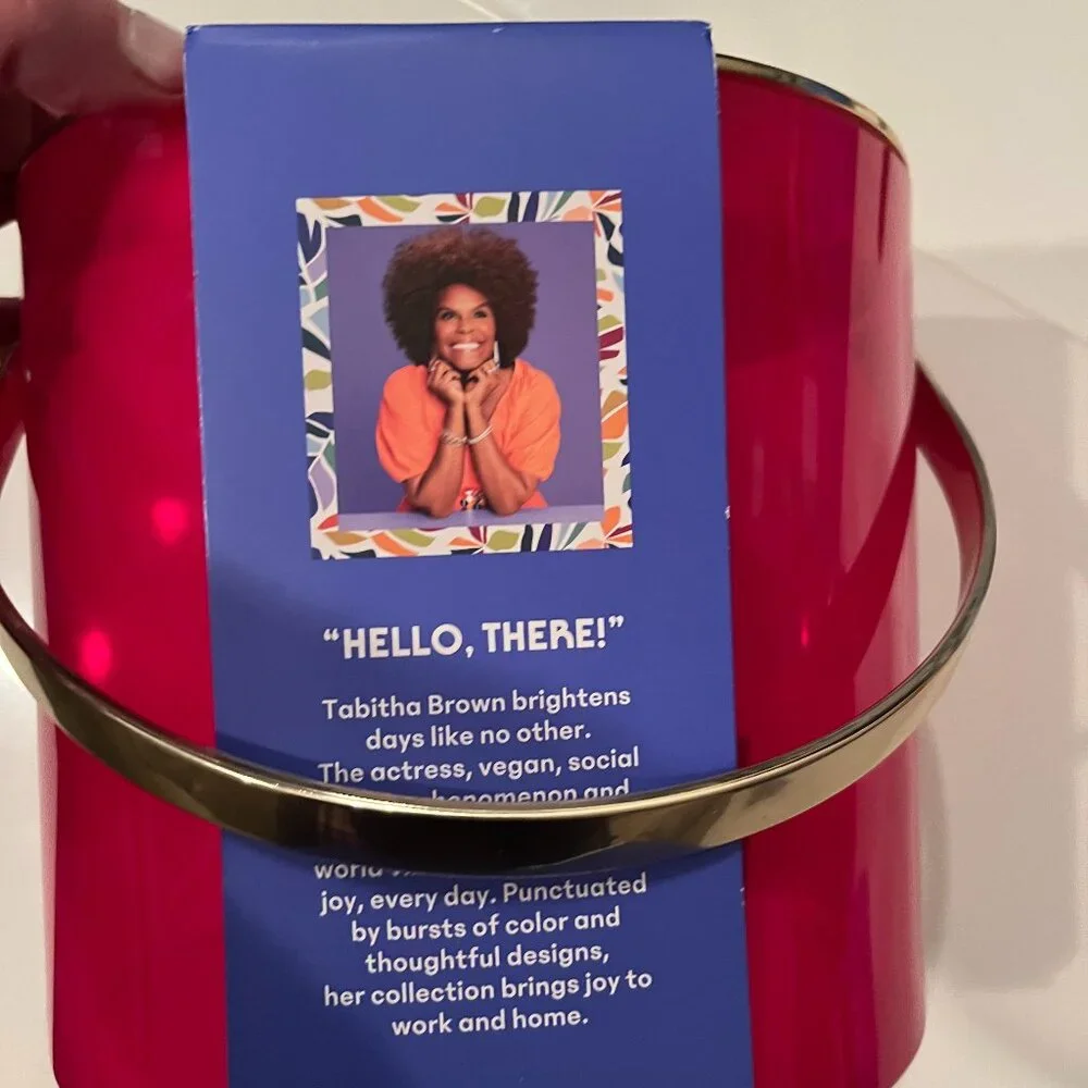 Plastic Ice‎ Bucket and Scoop (Hot Pink and Gold!) (NEW)